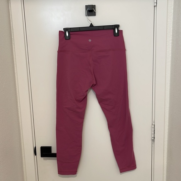 Lululemon pink leggins - Picture 2 of 3